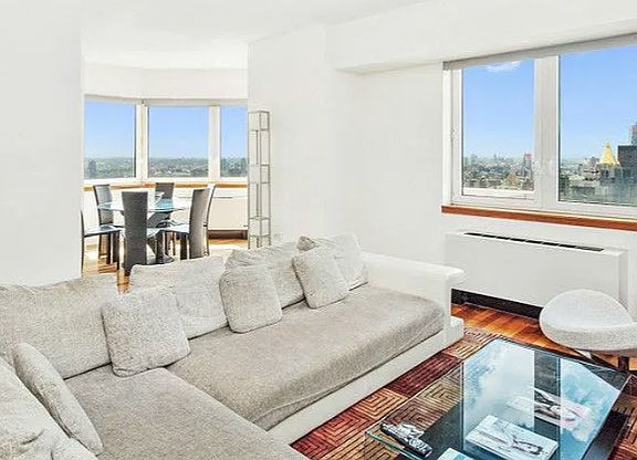 5th image of 425 5th Ave APT 59A