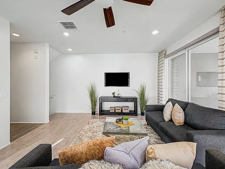 1250 N Abbey Ln #209 — Photo 7