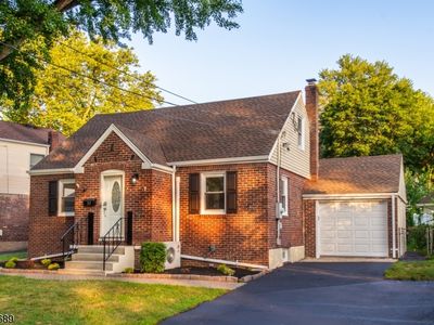 37 Revere Dr, Dumont, NJ, 07628