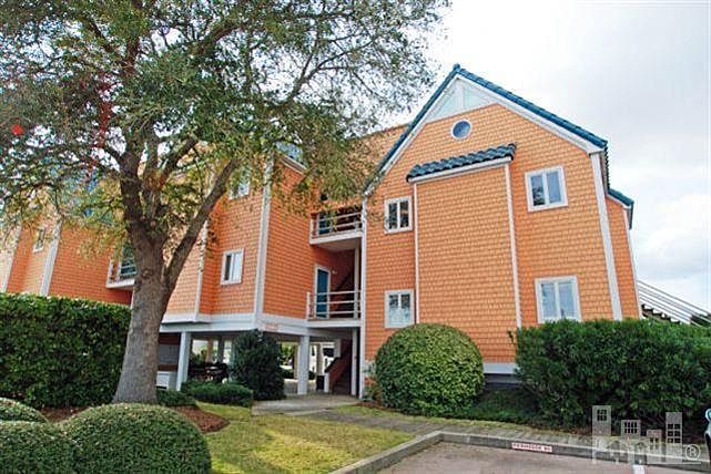 1st image of 12 Marina St #B3