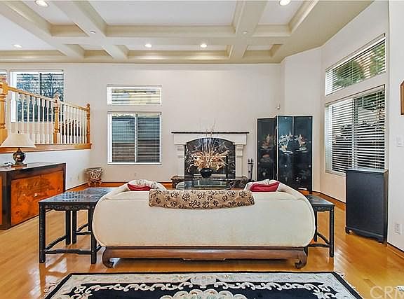 5th image of 306 N Catalina Ave #B