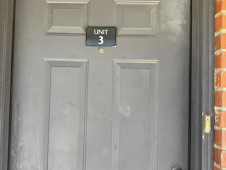 2825 Cedar Cir #3 — Photo 2
