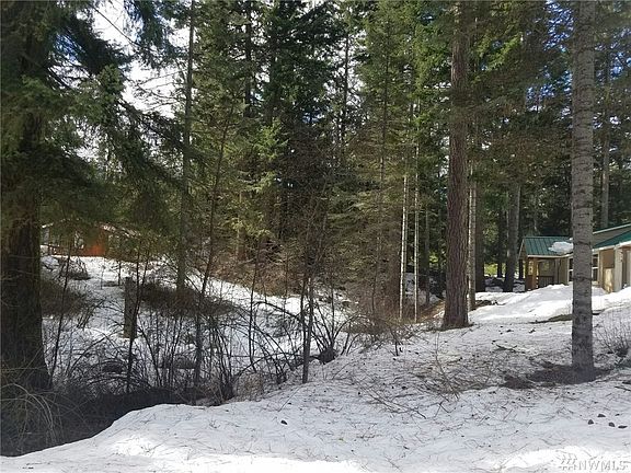3rd image of 1180 Oakmont Dr
