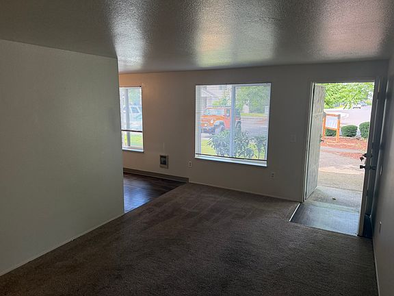 3rd image of 8950 SE 79th Pl #8996