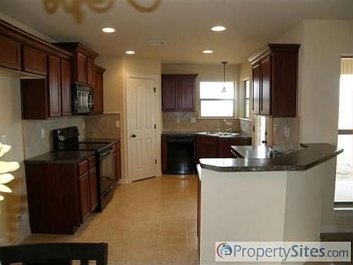 2nd image of 6350 Marble Falls Dr