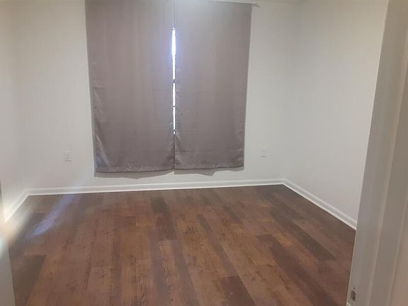 5th image of 615 Colonial Dr #16-1