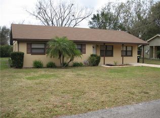 225 W Lawson Dr, Auburndale, FL 33823