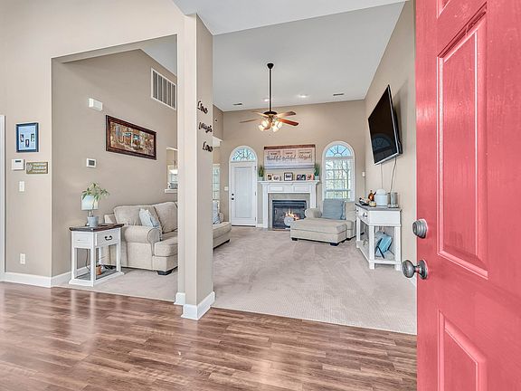 5th image of 2708 Arthurs Ct