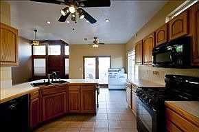 4th image of 8708 Pinecrest Dr NW