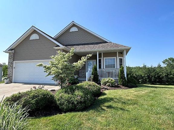 2nd image of 7222 Fieldstone Ct #73