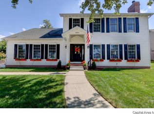 1804 Tremont Dr, Springfield, IL 62711