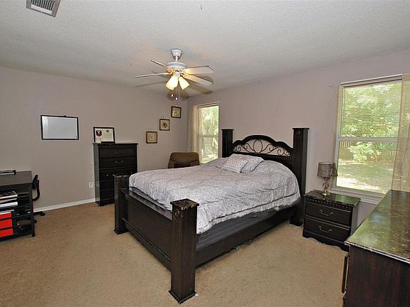 5th image of 3075 Myrshine Dr