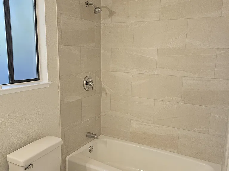 1206 Rincon Meadows Ct — Photo 4