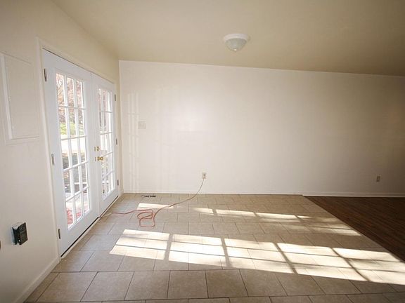 5th image of 4206 Brandywine Dr