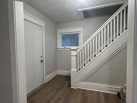 2nd image of 1530 New York Ave