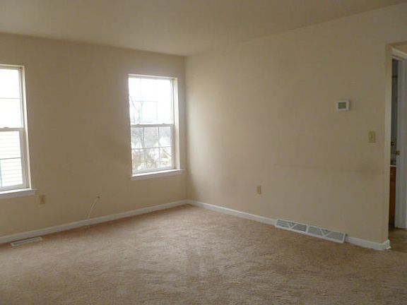 2nd image of 343 Main St