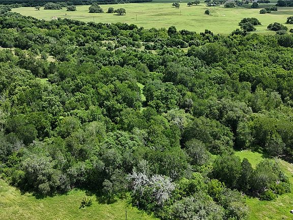5th image of 750 Lassman Rd