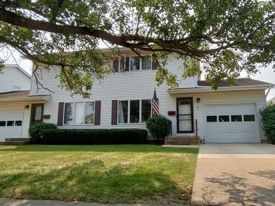 430 E Exchange St #430, Sycamore, IL, 60178