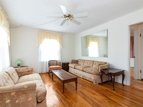 3rd image of 6508 171st St