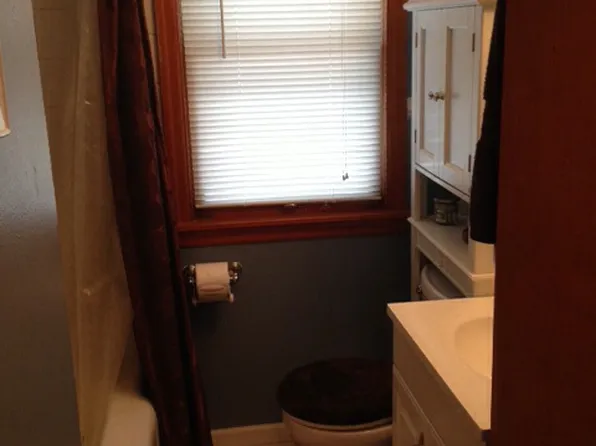 3324 N 85th St, Milwaukee, WI 53222