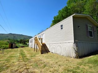 55 Chimney Top Loop, Fall Branch, TN 37656