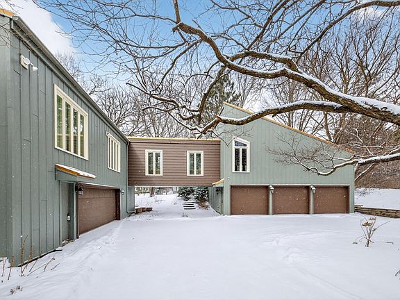 3rd image of 1409 Weatherhill Ct SW