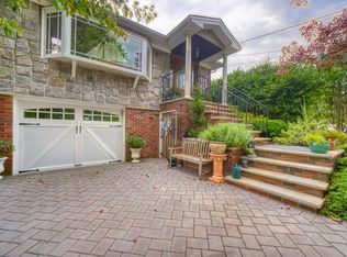26 Dore Ct, Staten Island, NY 10310