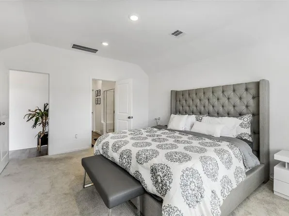 (undisclosed Address), Conroe, TX 77301