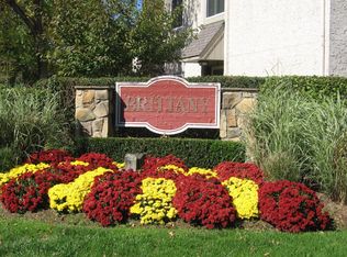 102 Tennyson Dr, Plainsboro, NJ 08536