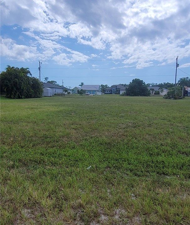 2nd image of 1718 El Dorado Blvd N