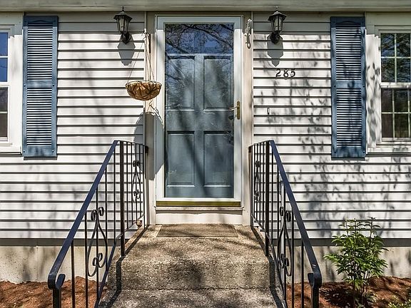 4th image of 285 Plymouth St