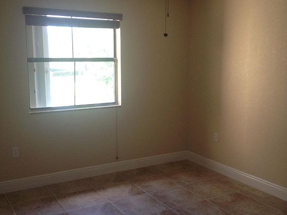 5th image of 15551 SW 104th Ter #1226
