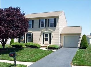 204 Barnwell Ln, Newark, DE 19702