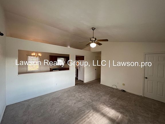 3rd image of 1020 Washington Ave