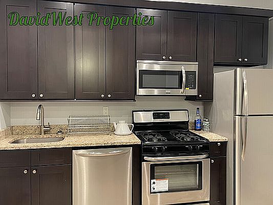 1st image of 414 16th St Floor 2