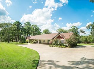 427 County Road 3347, Omaha, TX 75571