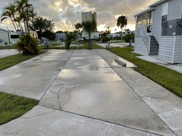 19681 Summerlin Rd #69, Fort Myers, FL 33908