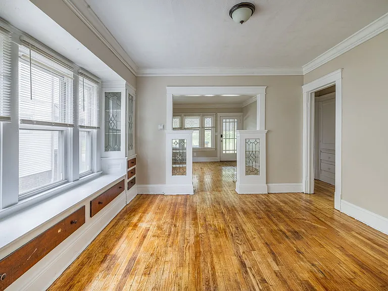 12401 Parkhill Ave — Photo 7