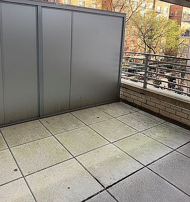 4th image of 305 E 86th St APT 2AW