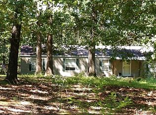 99 Stacy Ln, Crane, MO 65633