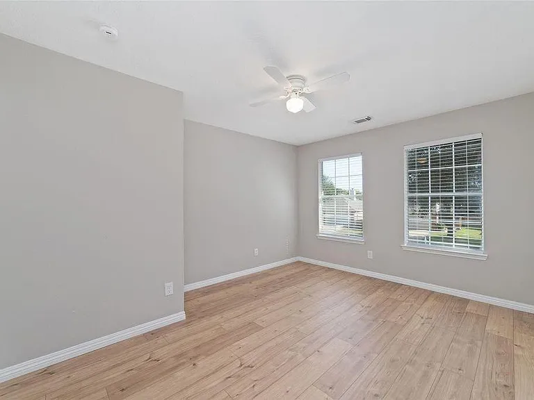 4007 Starbridge Pointe Ln — Photo 13