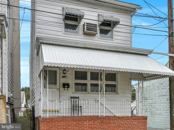 321 Cherry St, Minersville, PA 17954