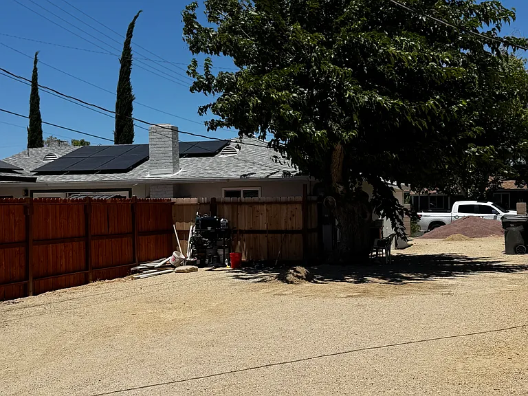 4702 E Avenue R12 — Photo 11