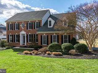 12911 Buckeye Dr, Gaithersburg, MD 20878