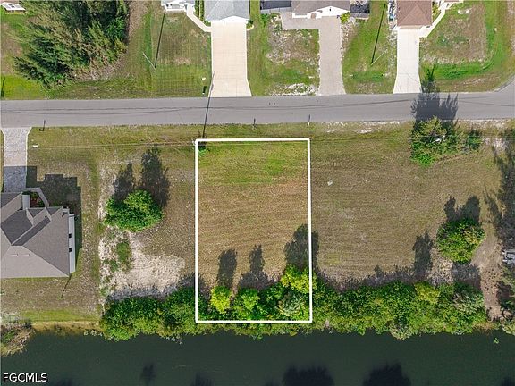 4th image of 1124 NW 28th Ave