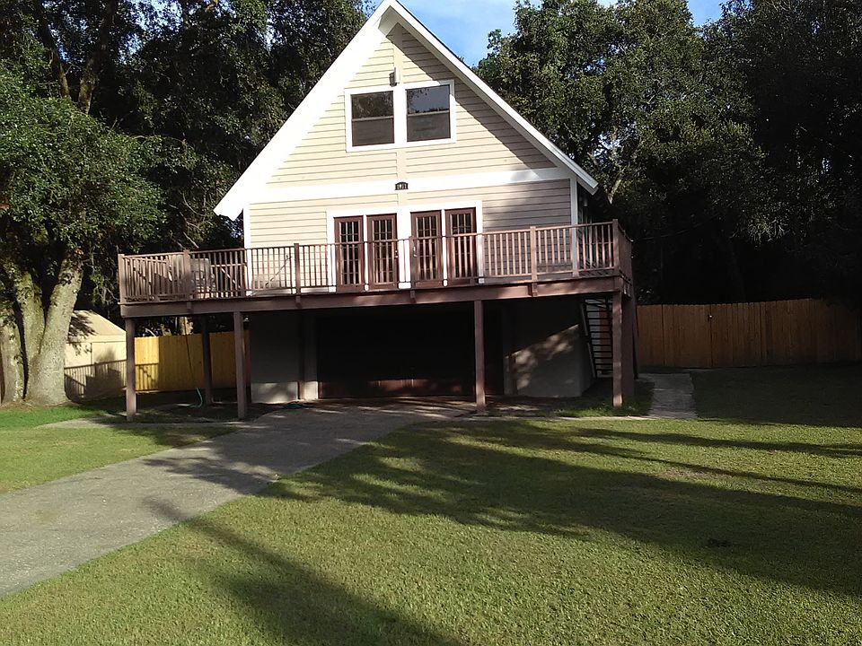 1st image of 1911 Faulk Dr