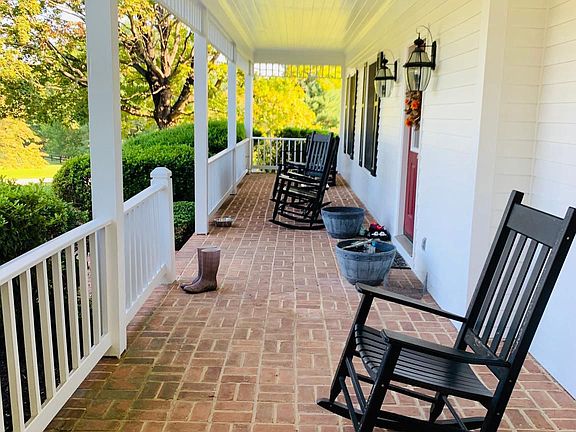 3rd image of 13431 Haddonfield Ln