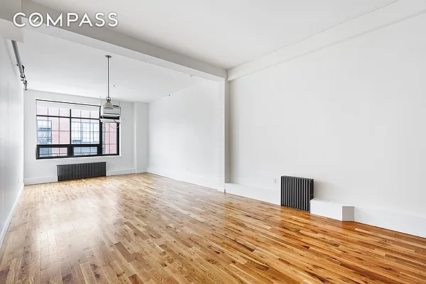 Rented by Compass | media 21