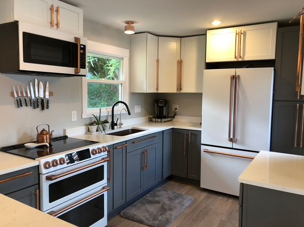 30326 SE Lake Retreat South Dr