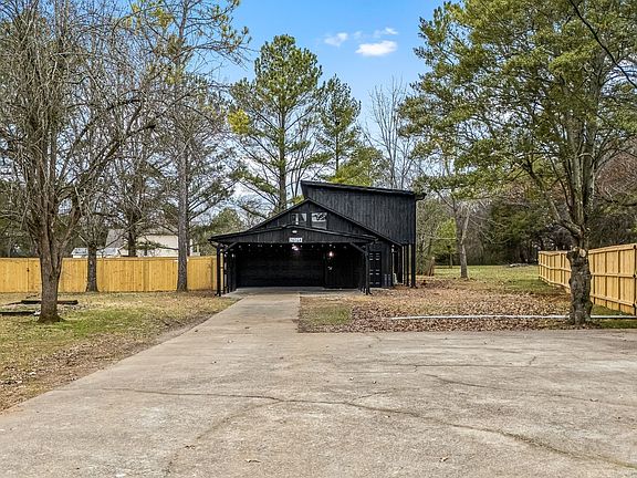4th image of 2614 Elam Rd